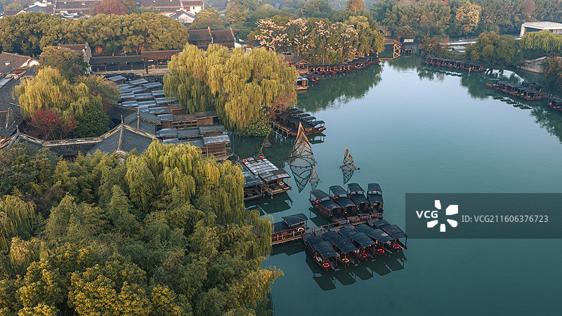 浙江乌镇景区元宝湖码头图片素材