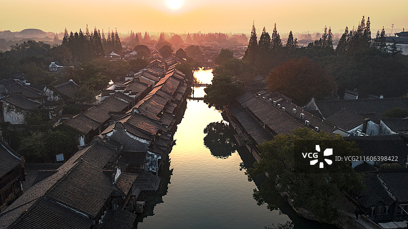浙江乌镇日出秋季风景图片素材