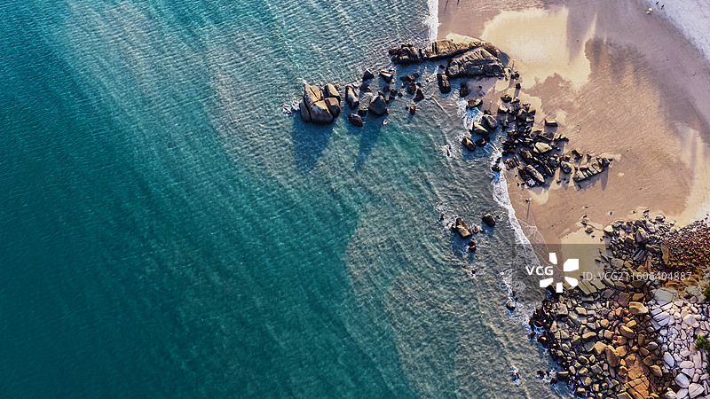 航拍福建平潭岛南线坛南湾象鼻湾沙滩海景图片素材