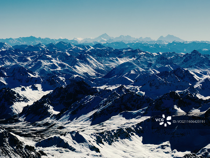 雪山群峰蓝天山脉自然风光电脑壁纸图片素材