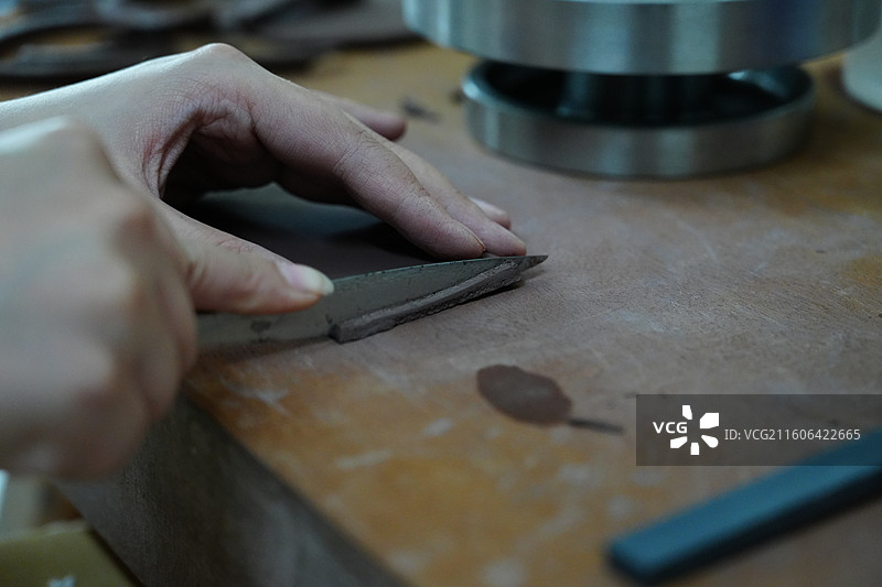 紫砂 陶艺 制作 纯手工 非遗 手工艺 手 特写 镜头图片素材