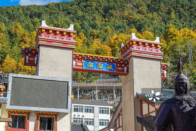 四川甘孜州康定溜溜城图片素材