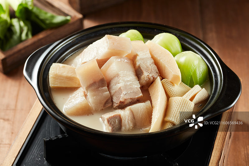 五花肉上海青煲图片素材