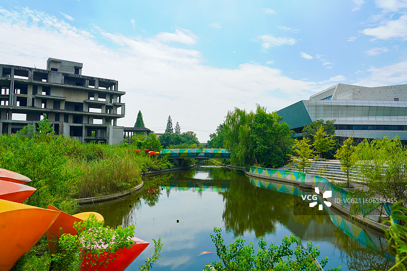 浙江省嘉兴市嘉善县，烂尾楼图片素材