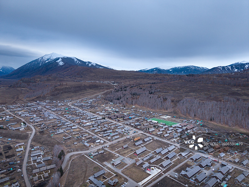 阿勒泰禾木航拍图片素材