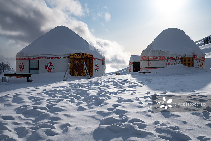 阿勒泰冬季牧场雪景图片素材