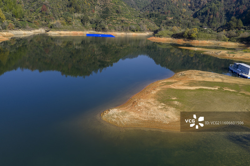 美丽的丰乐湖图片素材