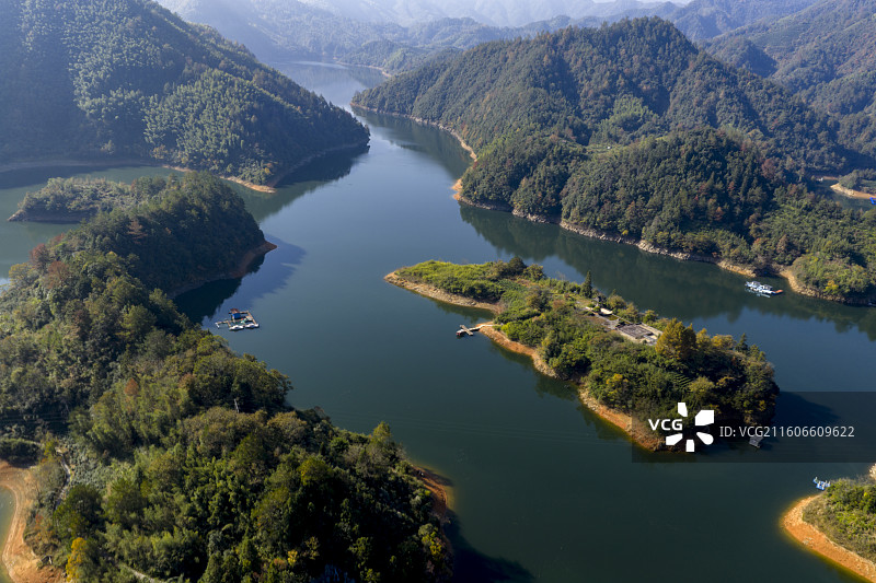 美丽的丰乐湖图片素材