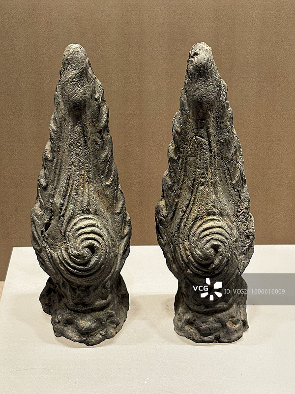 嘉兴博物馆展出东塔寺遗址出土宋火珠图片素材