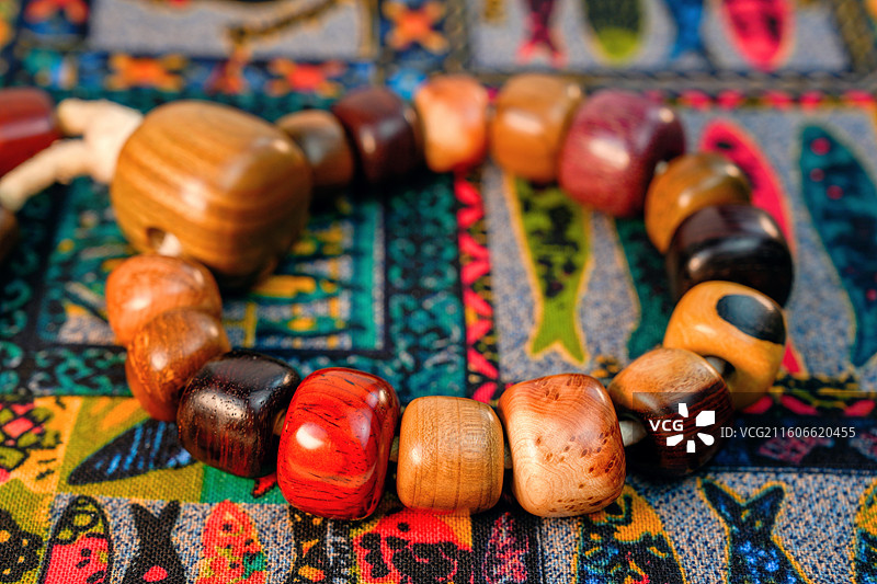 多宝文玩手串木串图片素材