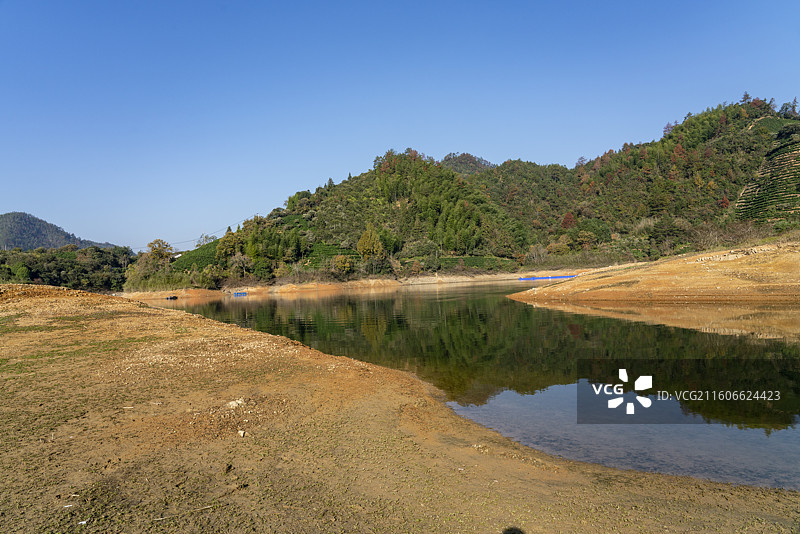 美丽的丰乐湖图片素材