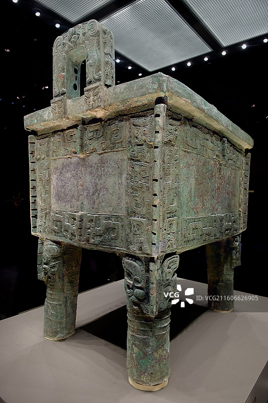 中国国家博物馆看文物 商王武丁时期 后母戊青铜方鼎图片素材