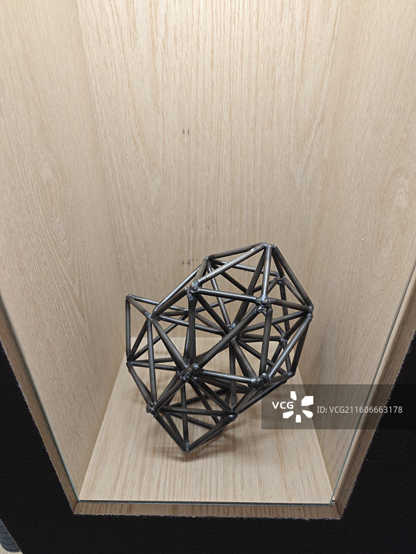 复兴艺术中心艺术品建筑模型展览 托马斯·赫斯维克Thomas Heatherwick作品展览鬼才图片素材