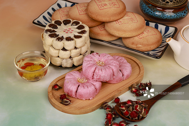 中国江南北方点心糕点组合图片素材