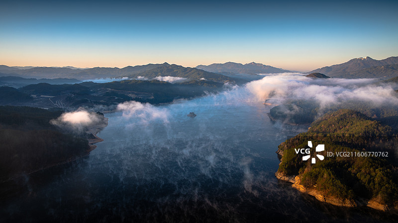 罗田天堂寨湿地日出图片素材