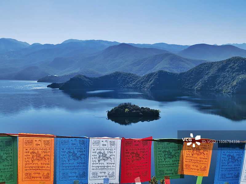 幡染晴空图片素材