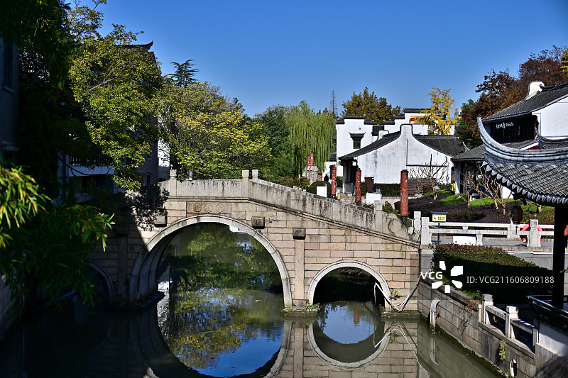 上海嘉定州桥老街的桥图片素材