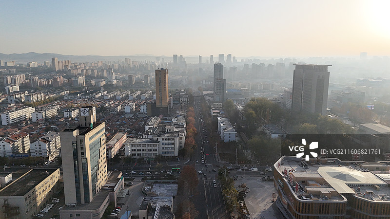 山东烟台招远市晨曦中的初冬样子图片素材