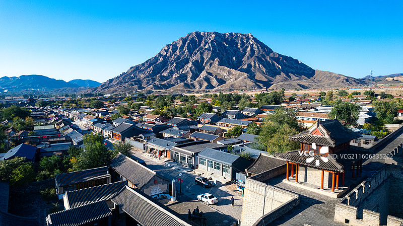 航拍张家口怀来县鸡鸣驿古城 角楼 鸡鸣山图片素材