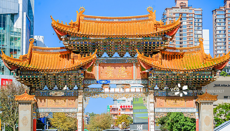 昆明南屏街忠爱坊昆明旅游昆明城市风光图片素材
