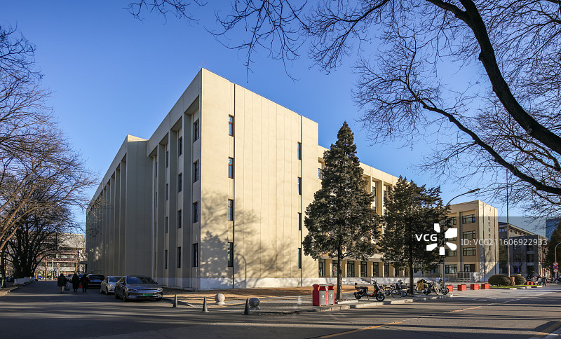 北京大学电化教学楼（智华楼）图片素材