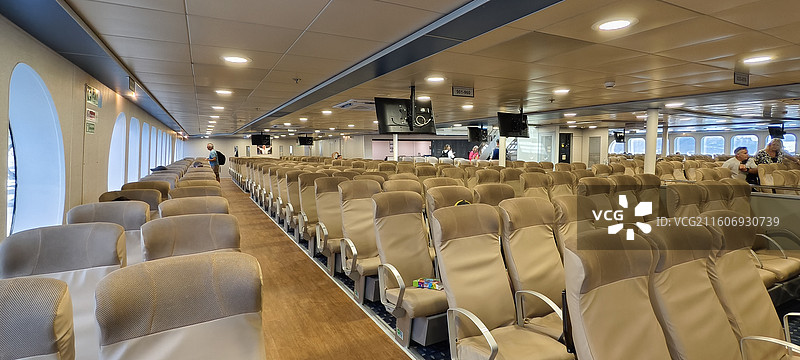 希腊克里特岛～伊拉克利翁-豪华游轮图片素材