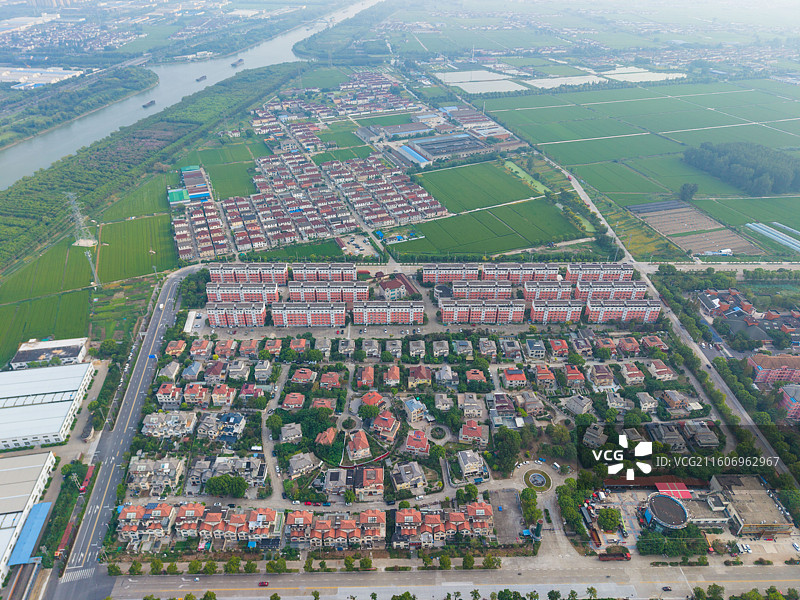 江苏省泰州市，海陵区，九龙镇，龙翔路，罗兰金都图片素材