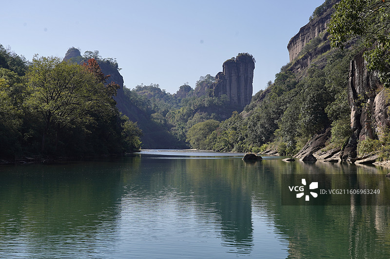 福建南平武夷山风景名胜区九曲溪玉女峰图片素材