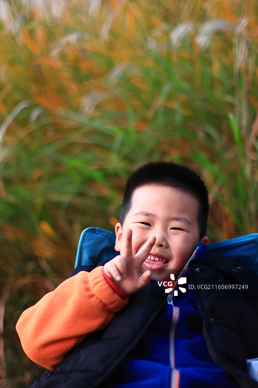 小男孩图片素材