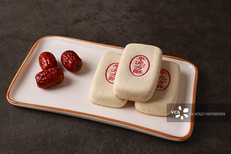 中国传统糕点点心稻香村枣泥酥图片素材