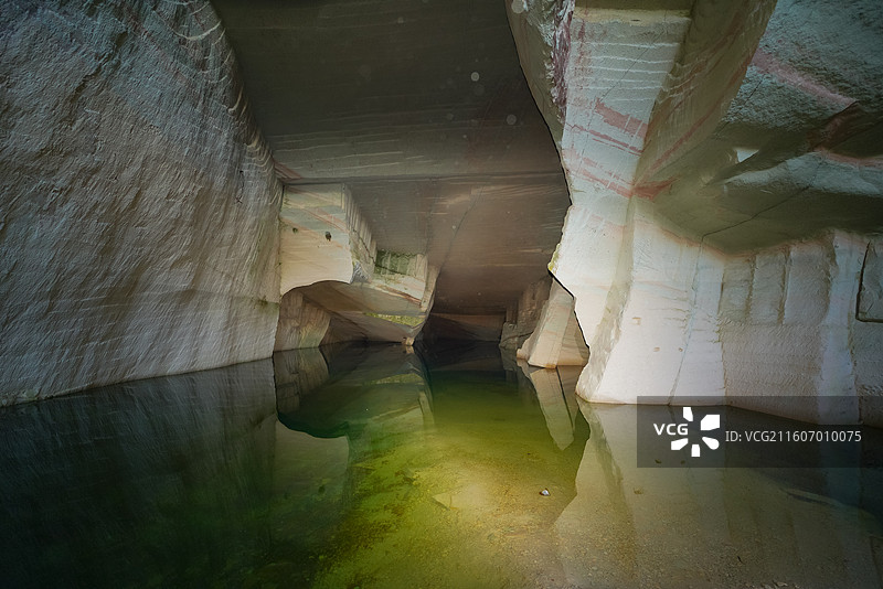 浙江省丽水市，缙云县，仙都，缙云1号石窟图片素材