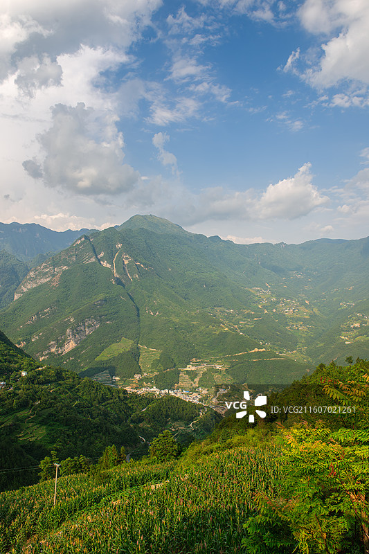 巫山当阳大峡谷夏日图片素材