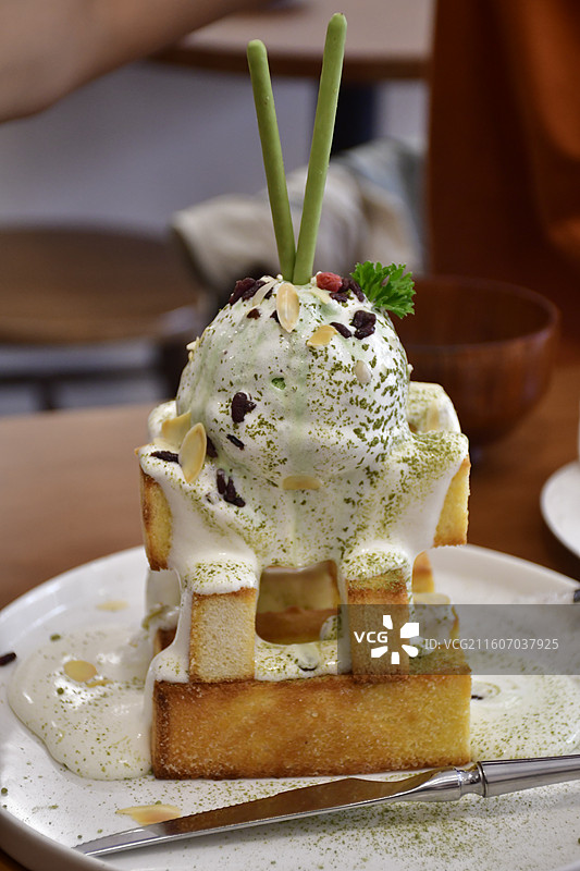 下午茶西餐简餐烤肠意面蛋糕咖啡图片素材