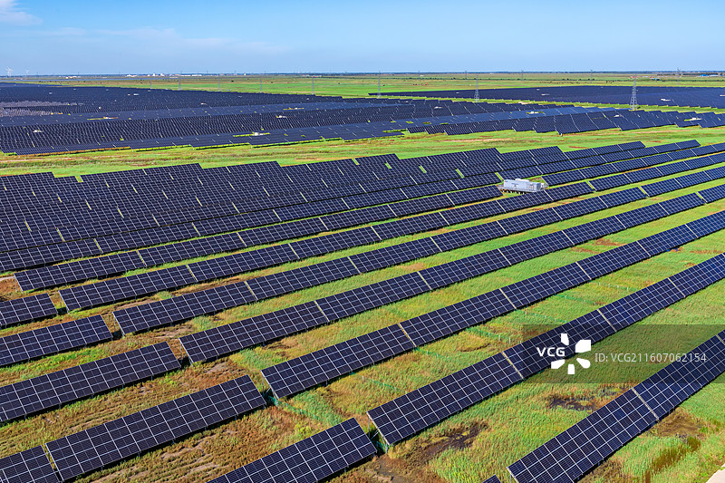 黑龙江大庆光伏实证基地光伏电站与电力设备图片素材