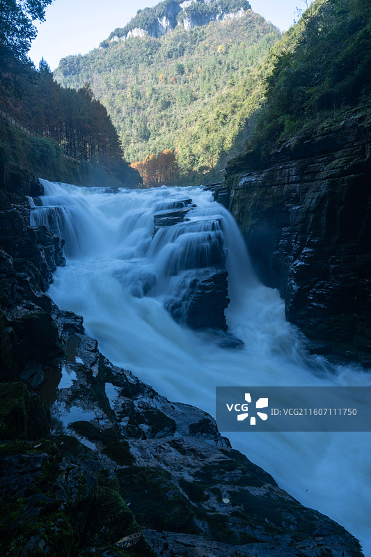 世界特级溶洞国家5A级景区湖北利川腾龙洞卧龙吞江风光图片素材