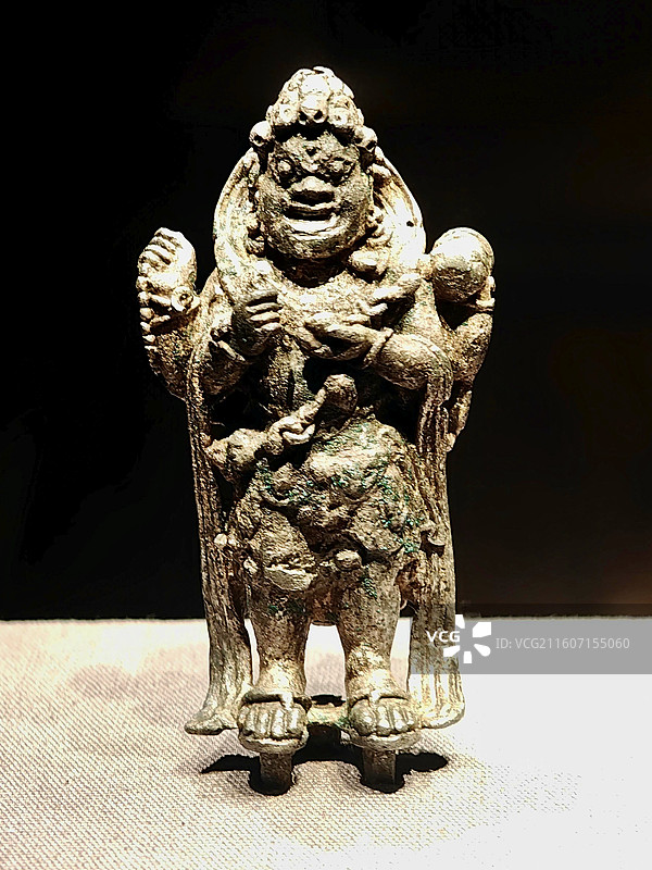 银大黑天立像 宋 大理国 云南省博物馆藏图片素材