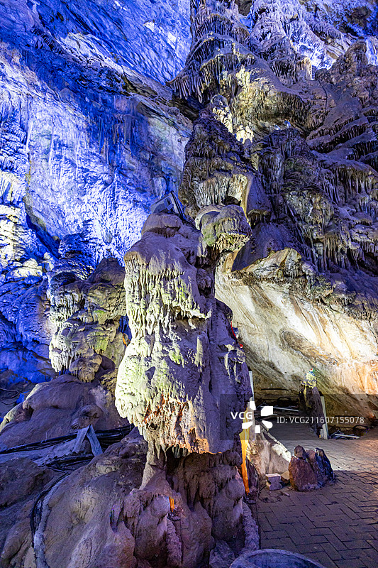 洞府奇观陇南万象洞石柱图片素材