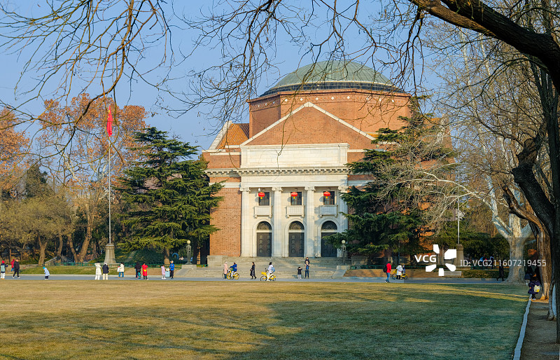 清华大学-大礼堂图片素材