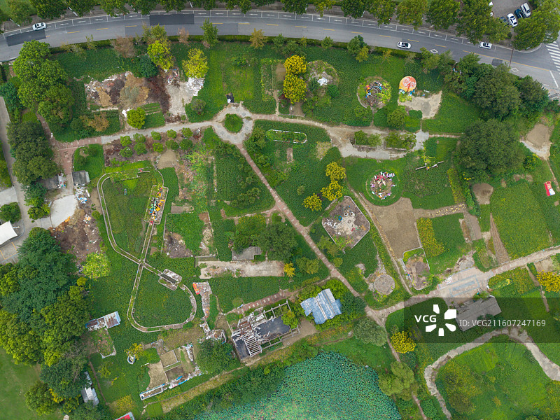 江苏省南通市，海安市，废弃游乐园图片素材