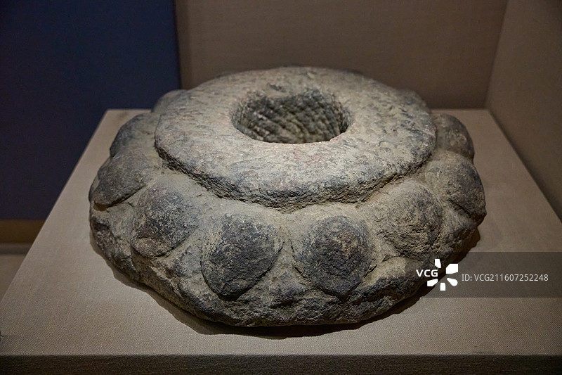 宁夏博物馆 西夏 莲花石柱础图片素材