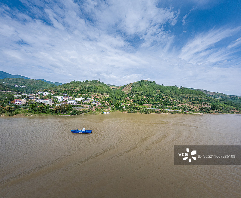 长江 沿岸 自然风光 码头 三峡图片素材
