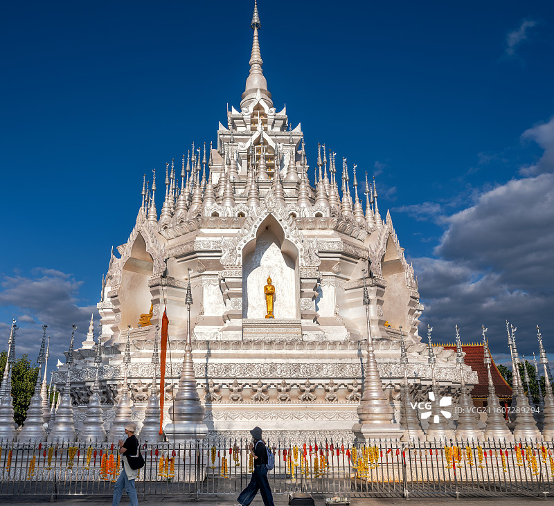 般若寺   云南西双版纳   白塔图片素材