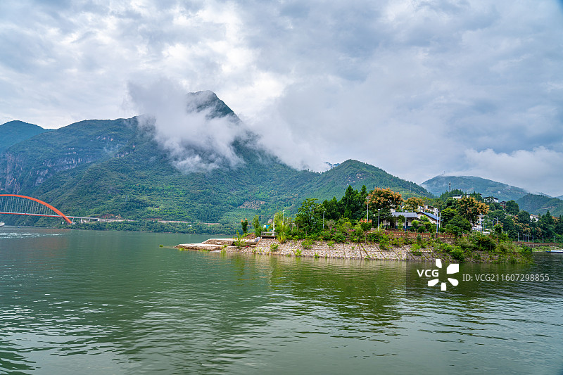 长江 沿岸 自然风光 码头 三峡图片素材