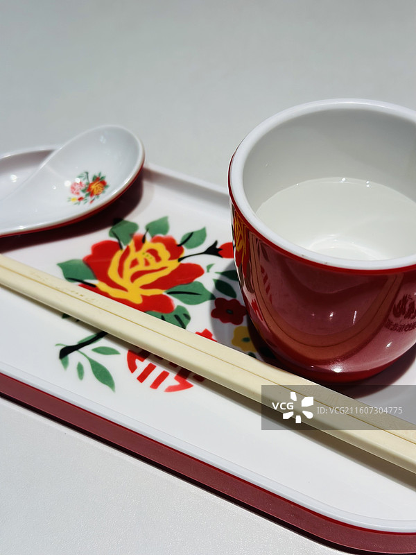 东北特色餐具图片素材