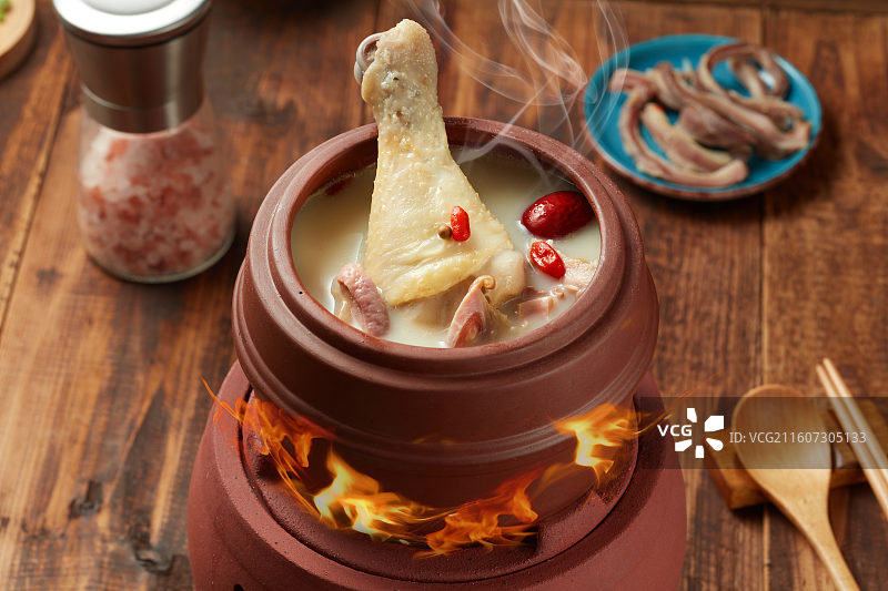 胡椒猪肚鸡汤图片素材