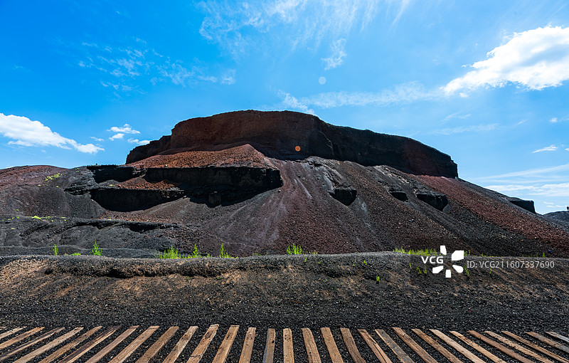 内蒙古乌兰察布乌兰哈达火山-黑色火山特写图片素材