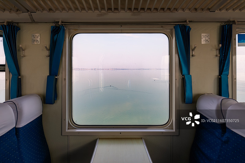运城8165水上列车拍摄的列车外风景图片素材