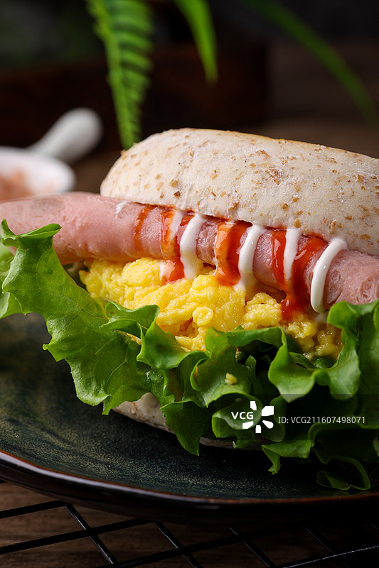 麦满分火腿厚蛋三明治图片素材