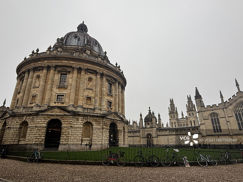 英国牛津牛静大学基督学院教堂哈利波特魔法学院图片素材