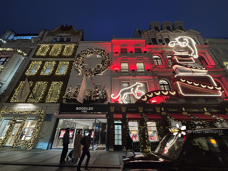 伦敦街景夜景圣诞季新年圣诞氛围牛津街天使灯图片素材